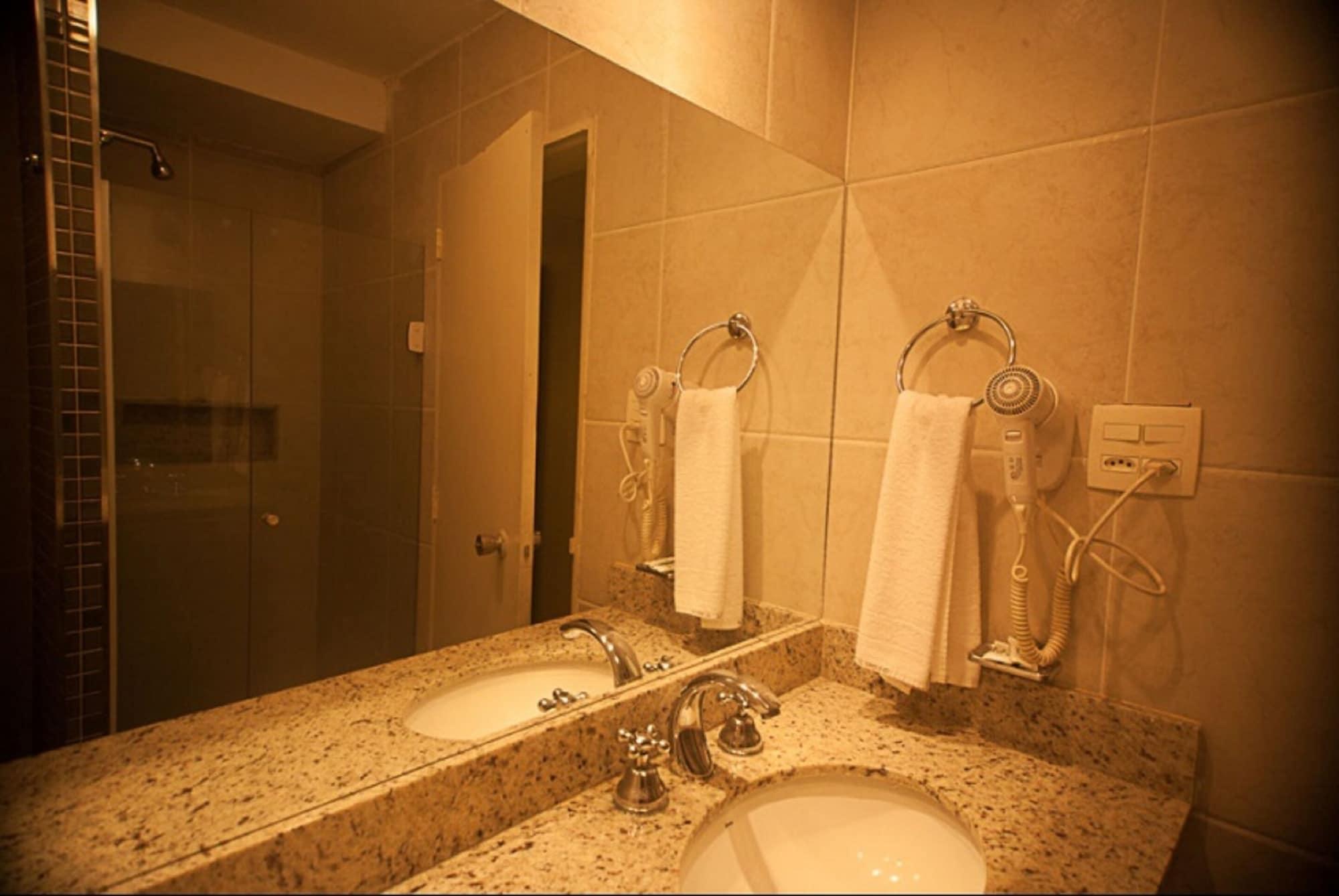 Hotel Plaza Apolo เซาเปาโล ภายนอก รูปภาพ