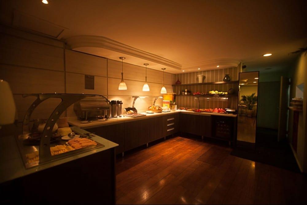Hotel Plaza Apolo เซาเปาโล ภายนอก รูปภาพ